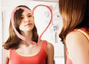 عزت نفس یا اعتماد به نفس؟ تفاوت، تشخیص و تقویت آن‌ها
